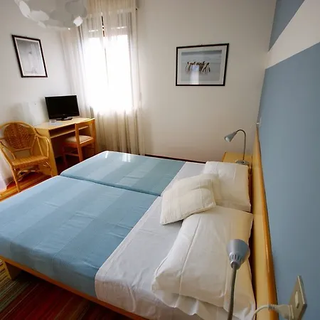 Hotel Peler